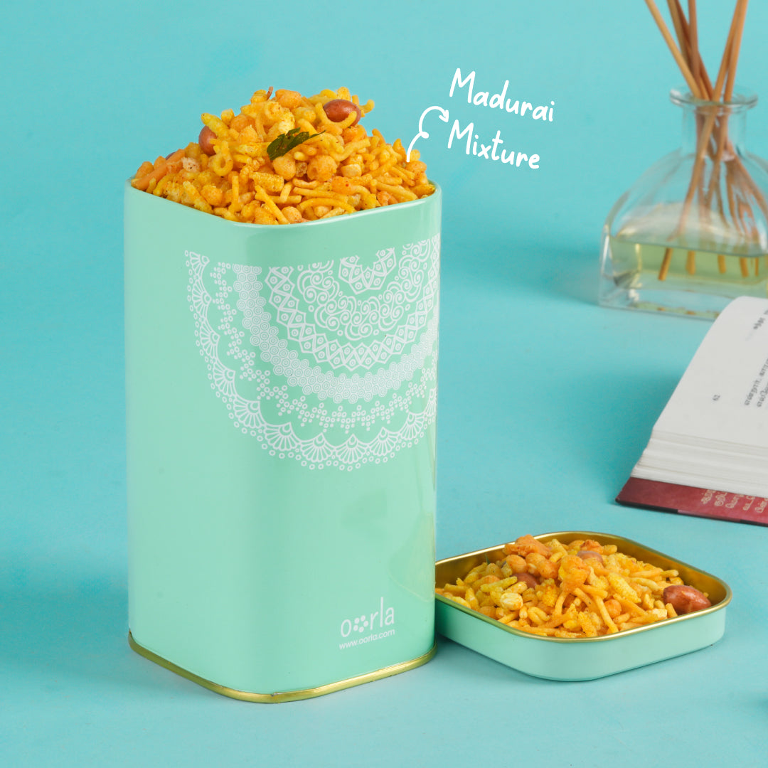 Palakara Petti (பலகாரப்பெட்டி)