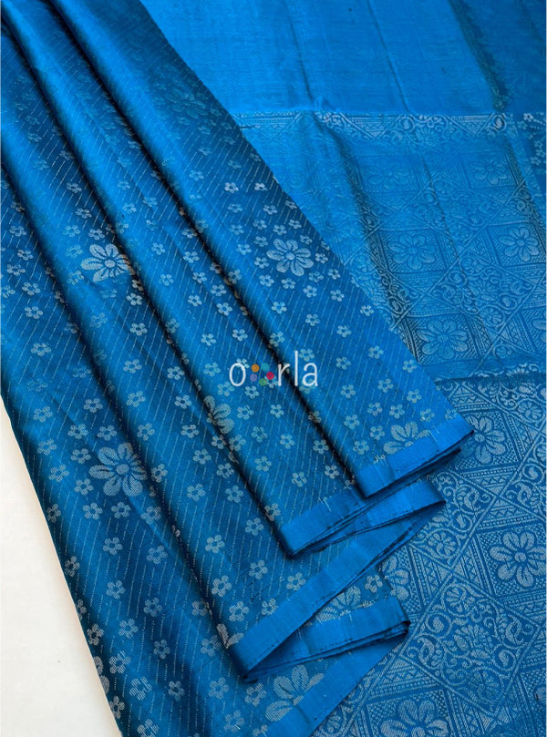 Ezhil - Dreamy Blue Pure Silver Zari with Sleeve Work Handloom Soft Silk Saree