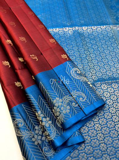 Ezhil - Maroon & Blue Turning Handloom Soft Silk Saree