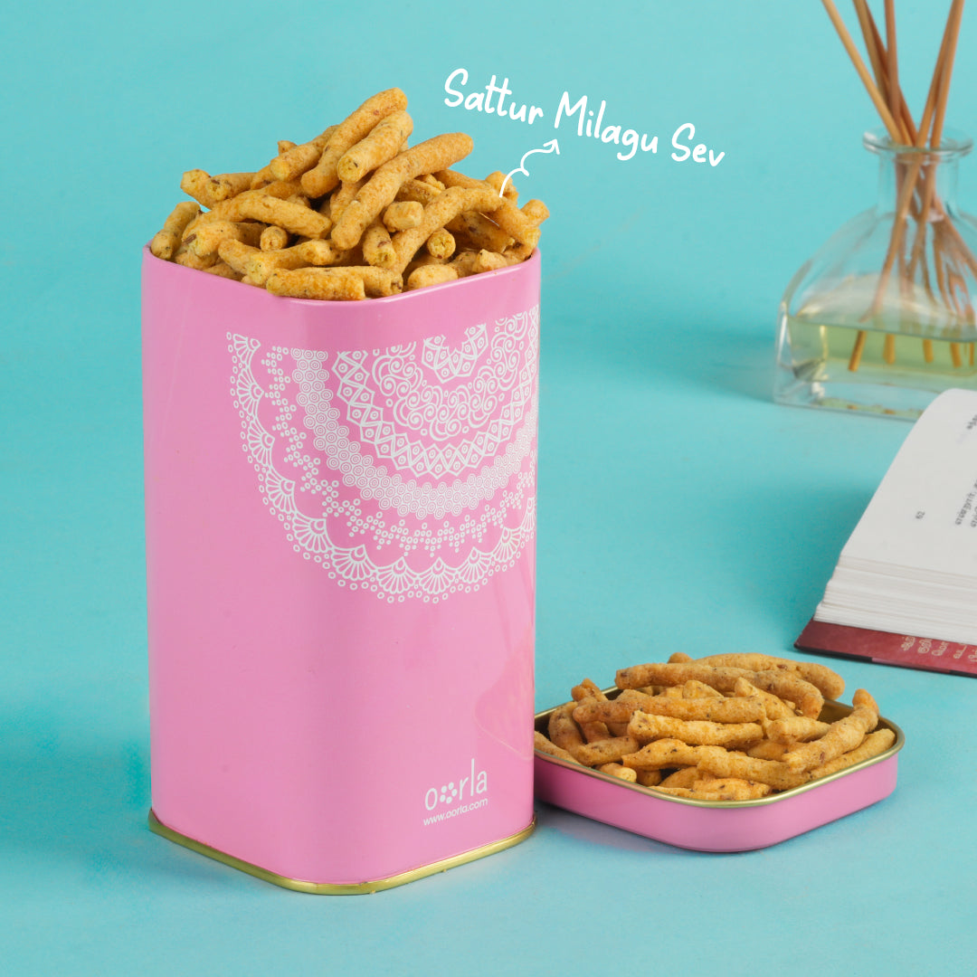 Palakara Petti (பலகாரப்பெட்டி)