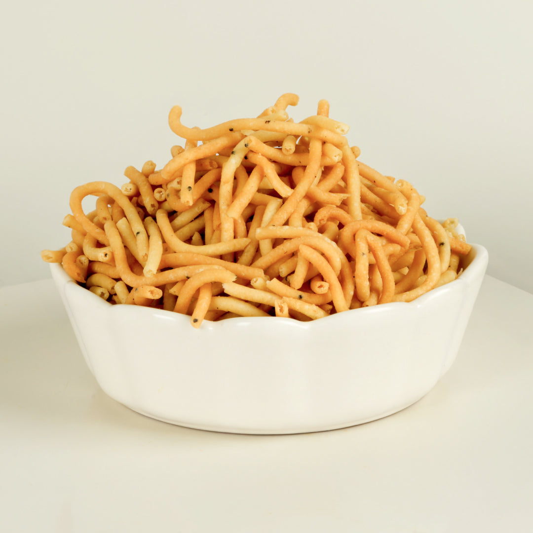 Pulippu Murukku